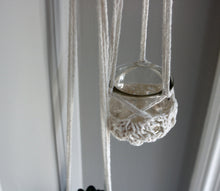 Load image into Gallery viewer, Hanging Planter