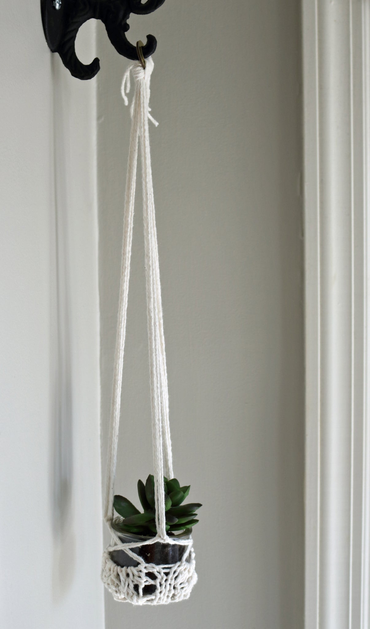 knitted hanging plant holder Upcycled Hand Knit Hanging Planter – MollyauContraire